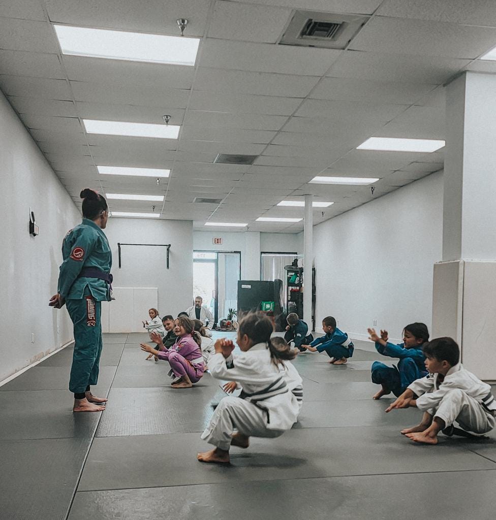 Women's-led kids class Ares Arizona